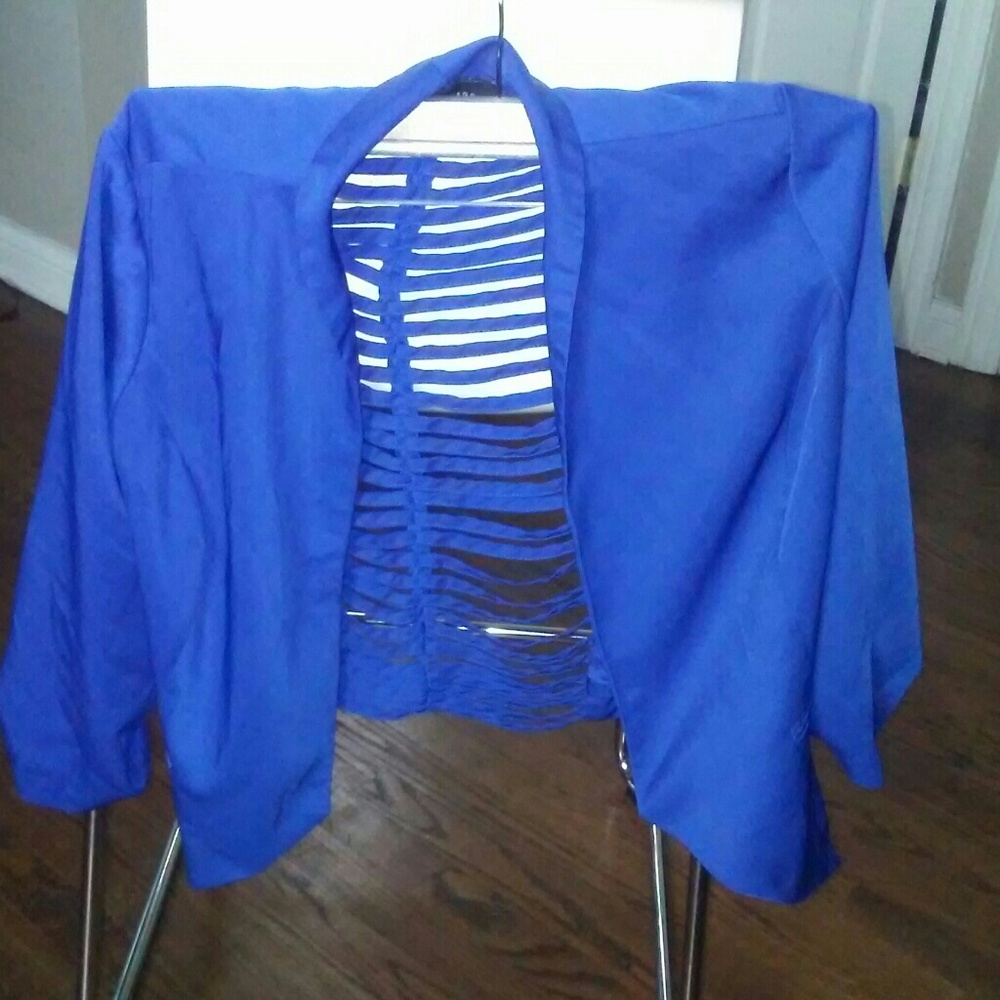 Akira blazer